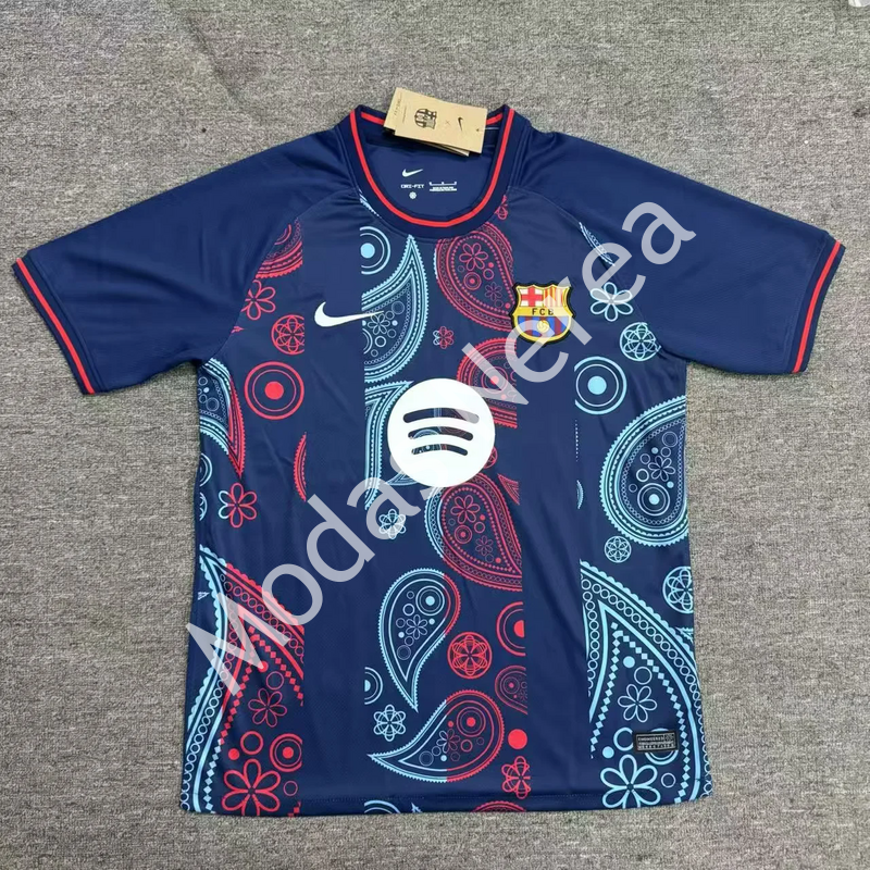 Camiseta Barcelona Bar special version blue. - Imagen 4