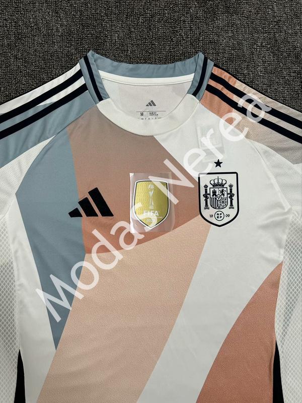 CAMISETA SELECCION ESPAÑOLA TEMPORADA 25/26 - Imagen 4